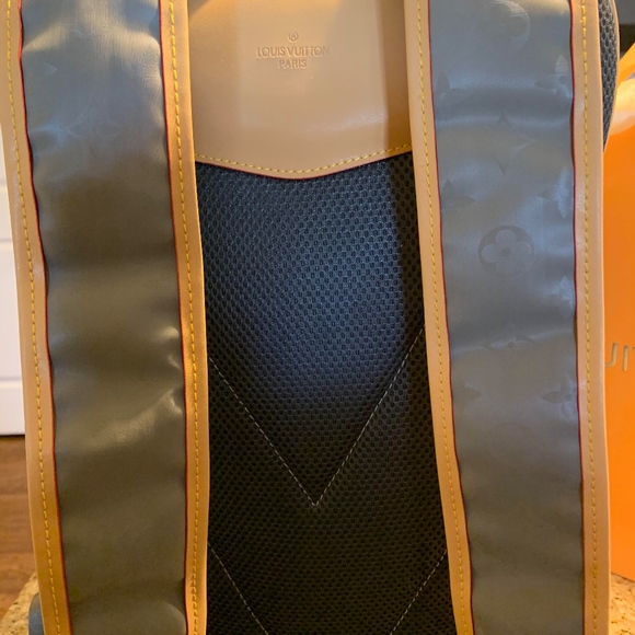 Louis Vuitton Titanium Backpack - Picture 3 of 6